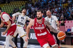 绿军奢侈税压力下5亿上限挑战，球队阵容调整势在必行